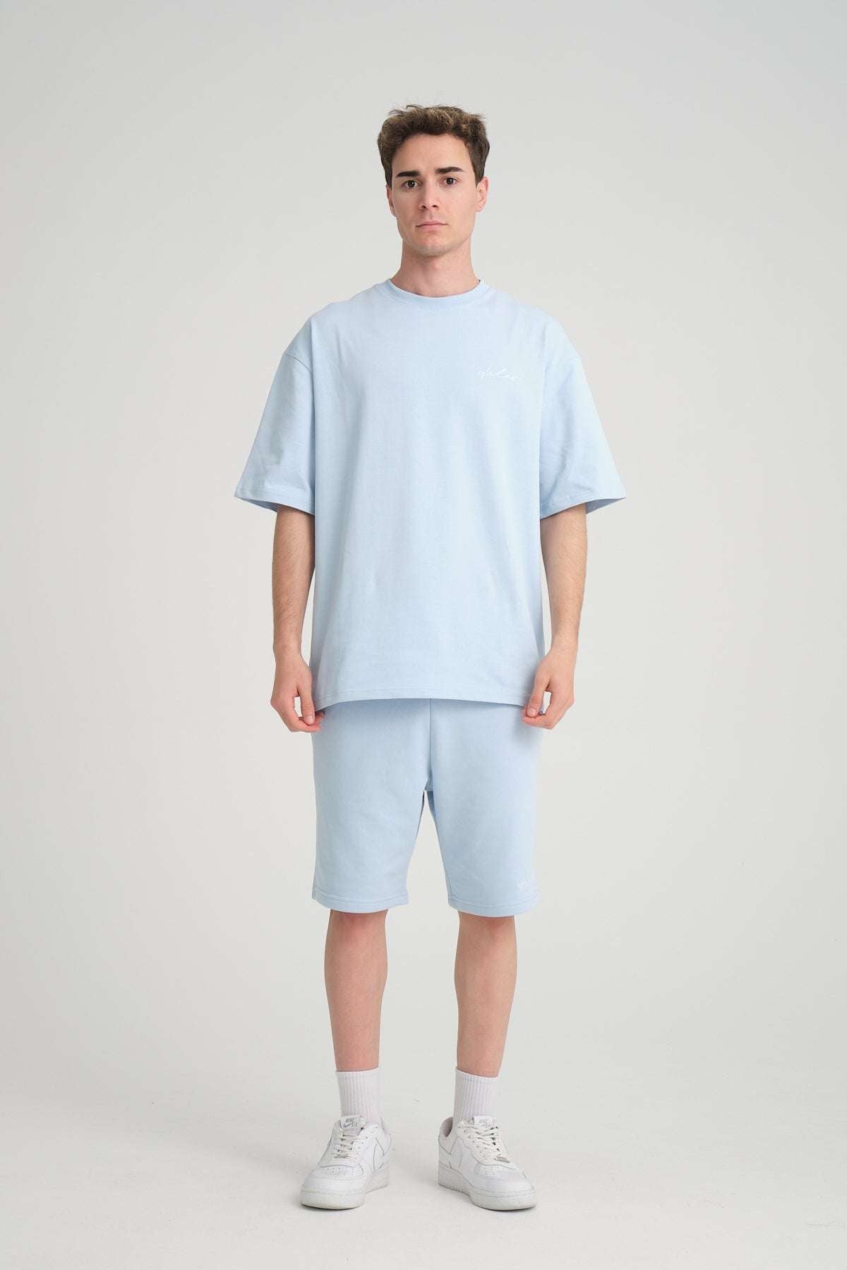Heavyweight T-Shirt - Baby Blue