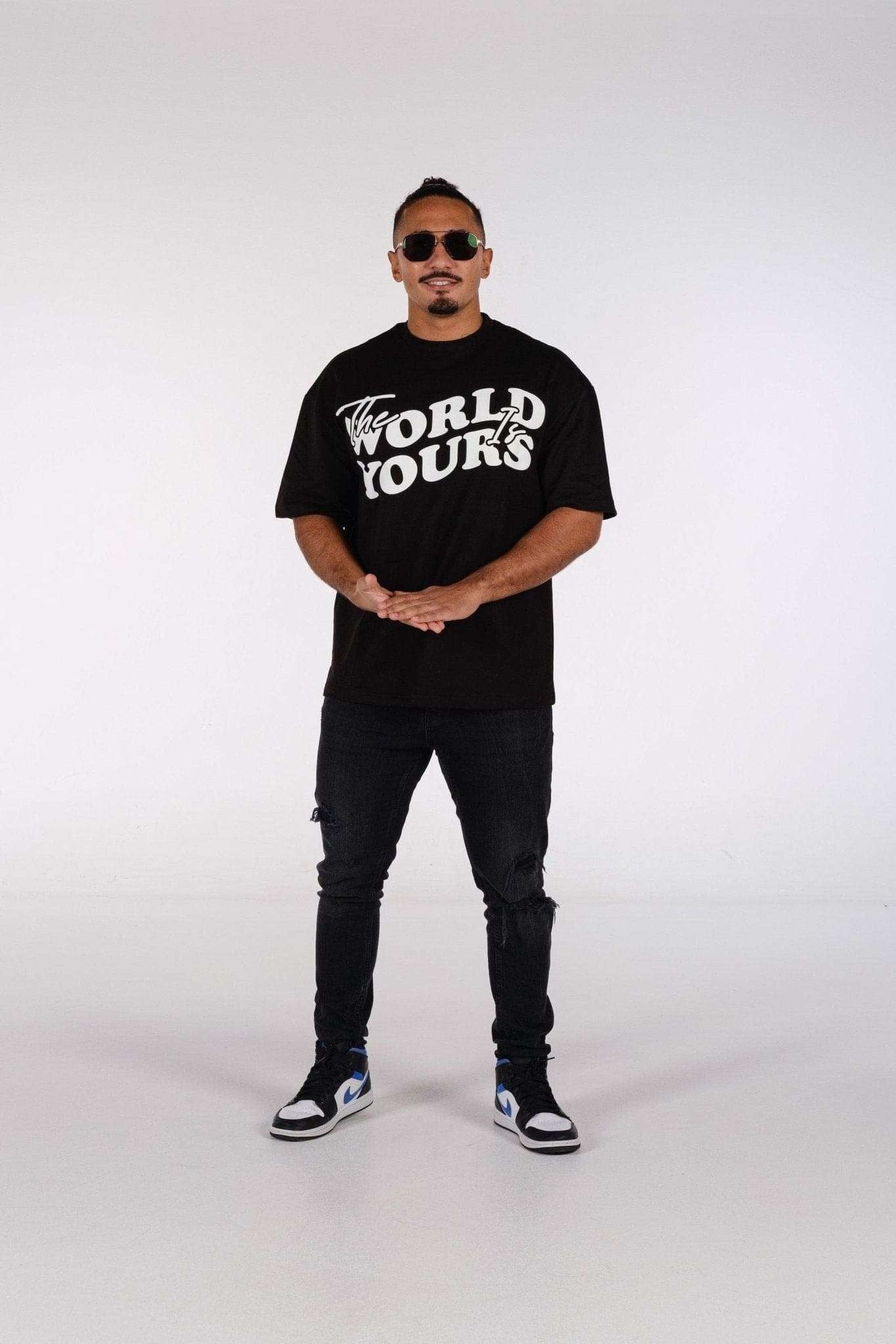 T-Shirt The World Is Yours - Black